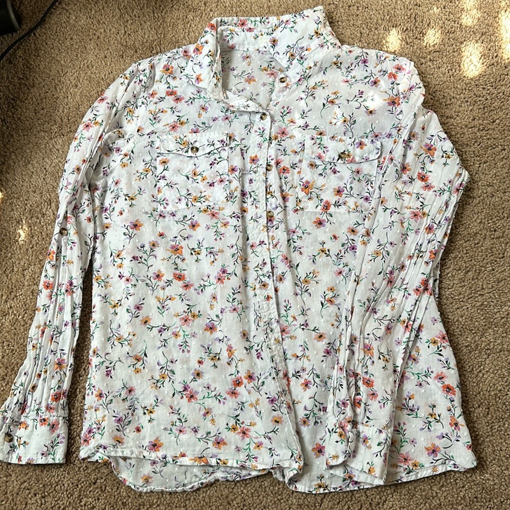 Eden & Olivia White Floral Blouse | Size M | Perfect condition